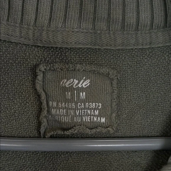 Olive Green Ribbed Pullover Sweater - Picture 2 of 4